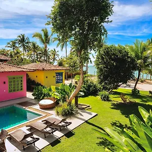 https://casa-tain-villa-beira-mar.hotelsportoseguro.com